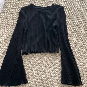 Black flare long sleeve